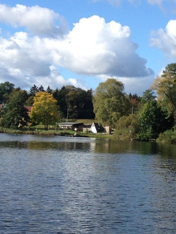 Haus Am See In Kleinzerlang Exteriér fotografie